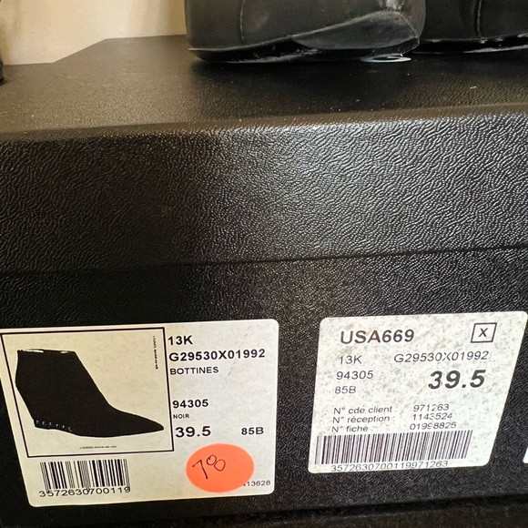 Chanel wedge heel Chelsea booties 39.5 - Picture 9 of 9